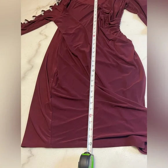 Elegant Burgundy Draped Dress - Picture 6 of 7
